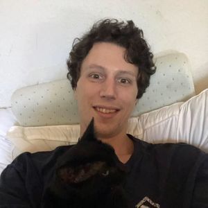 Meet your Posher, Grady